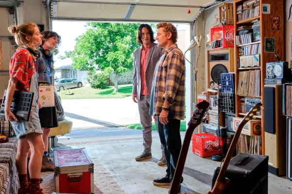 Bill & Ted make a most excellent return, dudes